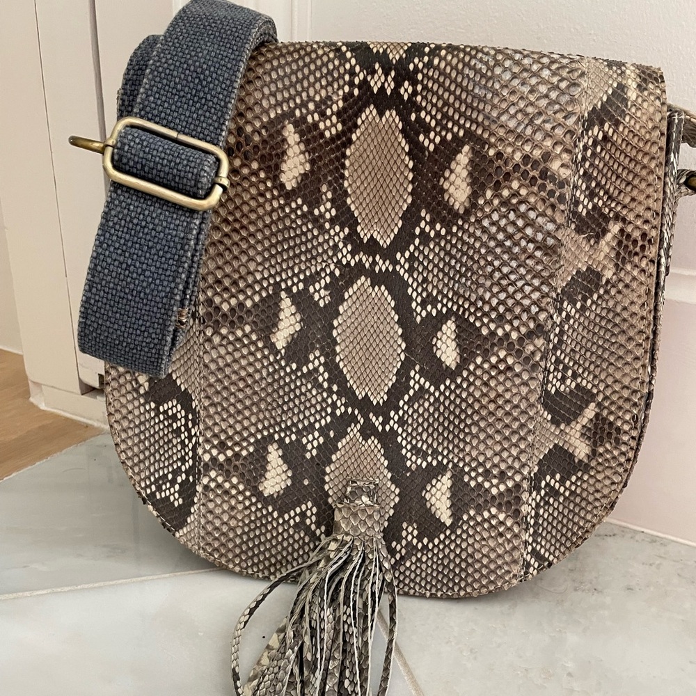 Beirn Crossbody Large Saddle bag with tassel